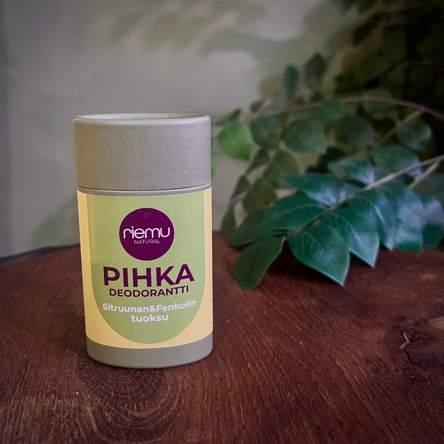 Pihkadeodorantti, Sitruuna-Fenkolin tuoksu